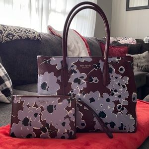 KATE SPADE PURSE WITH MATCHING WRISTLET
